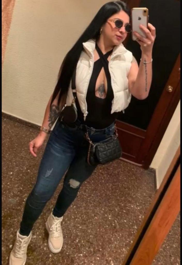 Chica busca chico en Sevilla: 