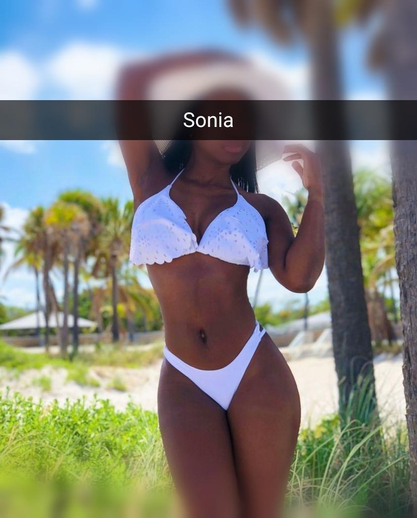 Chica busca chico en Gerona: 