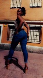 631653038: Chica busca chico en Madrid