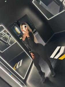 632068127: Chica busca chico en Madrid