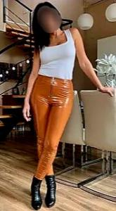 623568227: Chica busca chico en Madrid