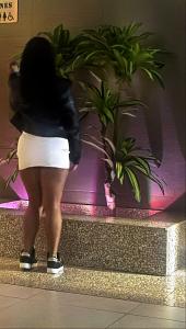 673999617: Chica busca chico en Granada