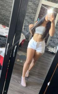 642951918: Chica busca chico en Navarra