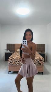 697624169: Chica busca chico en Málaga