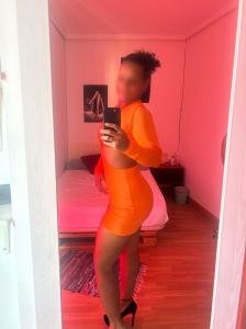 612576047: Chica busca chico en Vizcaya