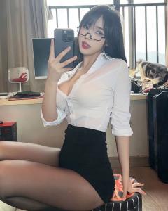 655891945: Chica busca chico en Alicante