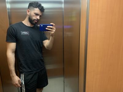 600279056: Chico busca chica en Barcelona