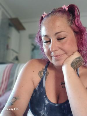 613211122: Chica busca chico en Alicante