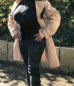 742031588: Chica busca chico en Orense