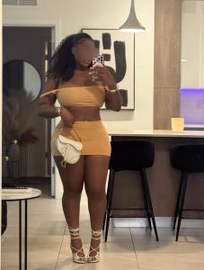 600444683: Chica busca chico en Las Palmas