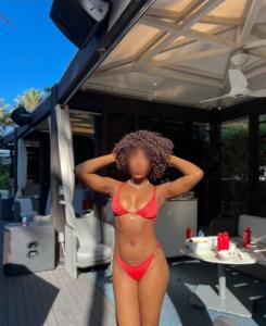 663195950: Chica busca chico en Tarragona