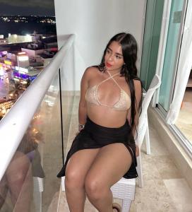 603843458: Chica busca chico en Cantabria