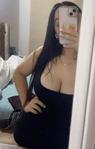 664411170: Chica busca chico en Mallorca