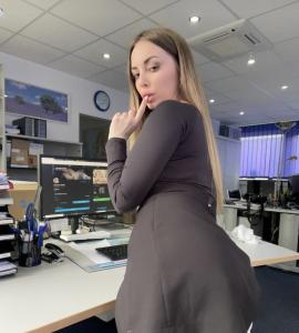 613872114: Chica busca chico en Castellón