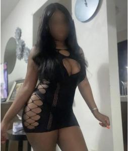 654025521: Chica busca chico en Ceuta