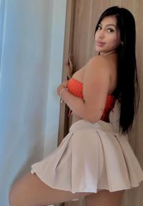 619715298: Chica busca chico en Barcelona