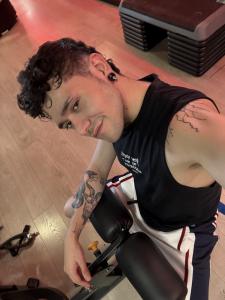 661555342: Chico busca chica en Madrid