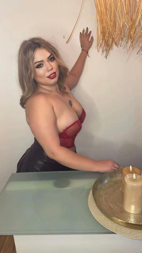 Chica busca chico en Alicante: 