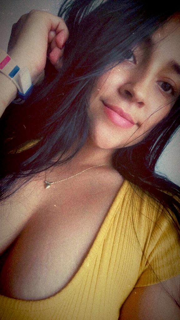 Chica busca chico en Cádiz: 