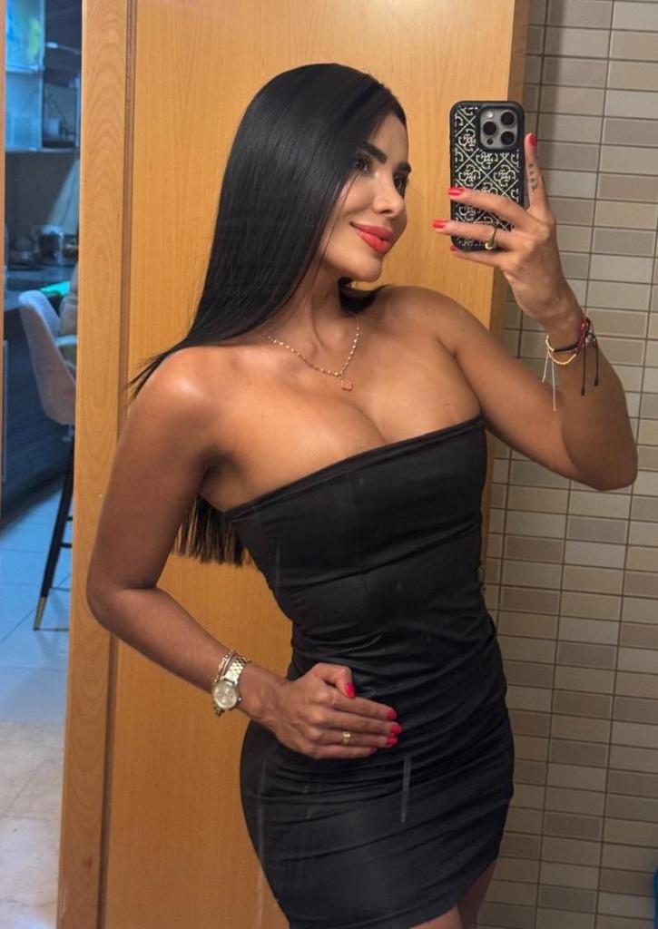 Chica busca chico en Mallorca: 