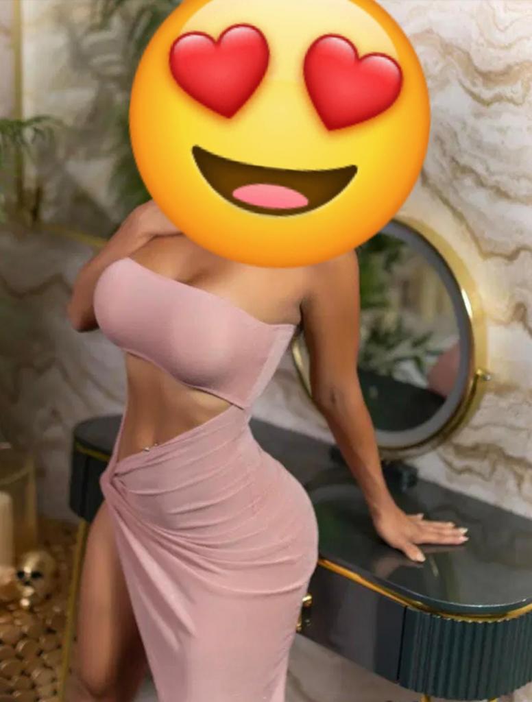 Chica busca chico en Orense: 