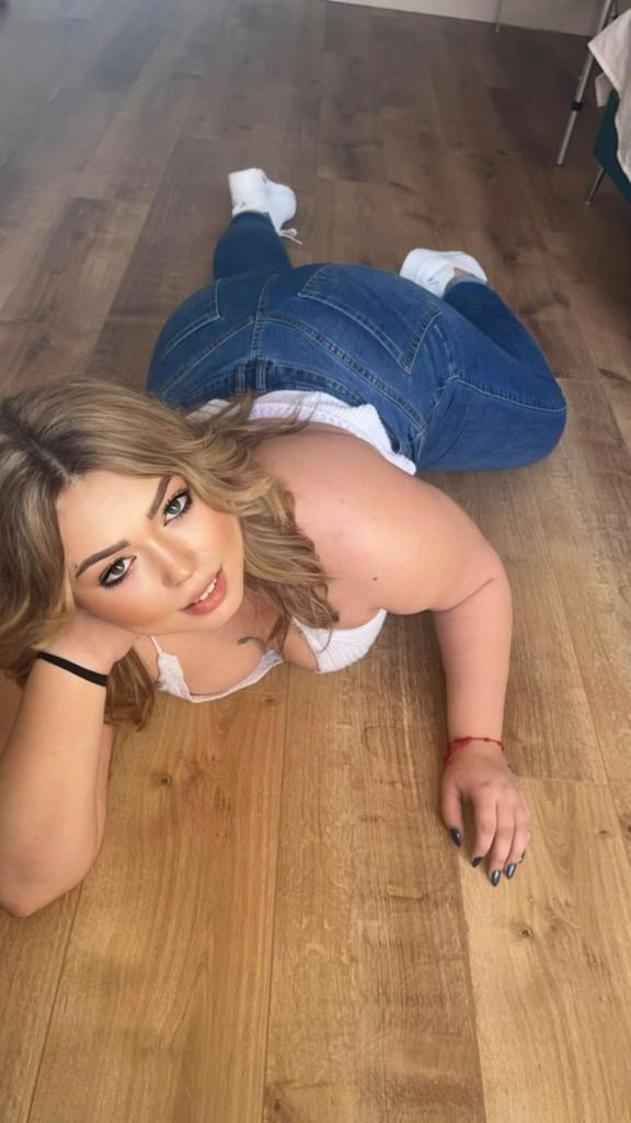Chica busca chico en Alicante: 