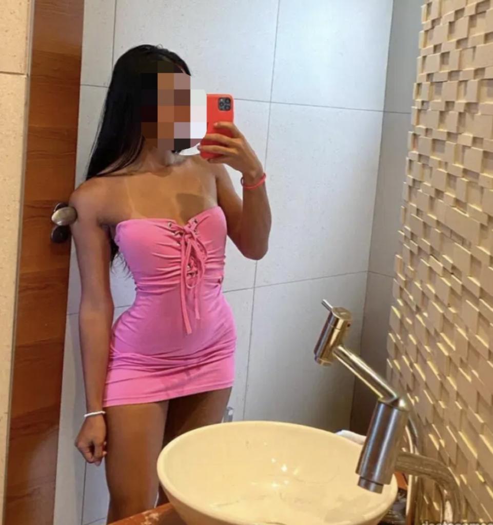 Chica busca chico en La Coruña: 