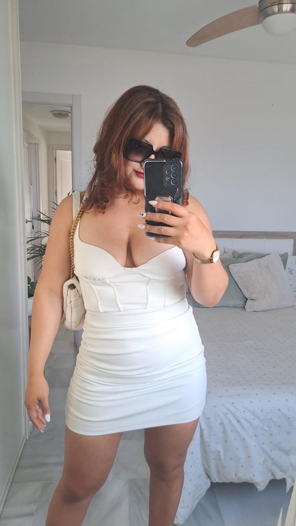 Chica busca chico en Granada: 