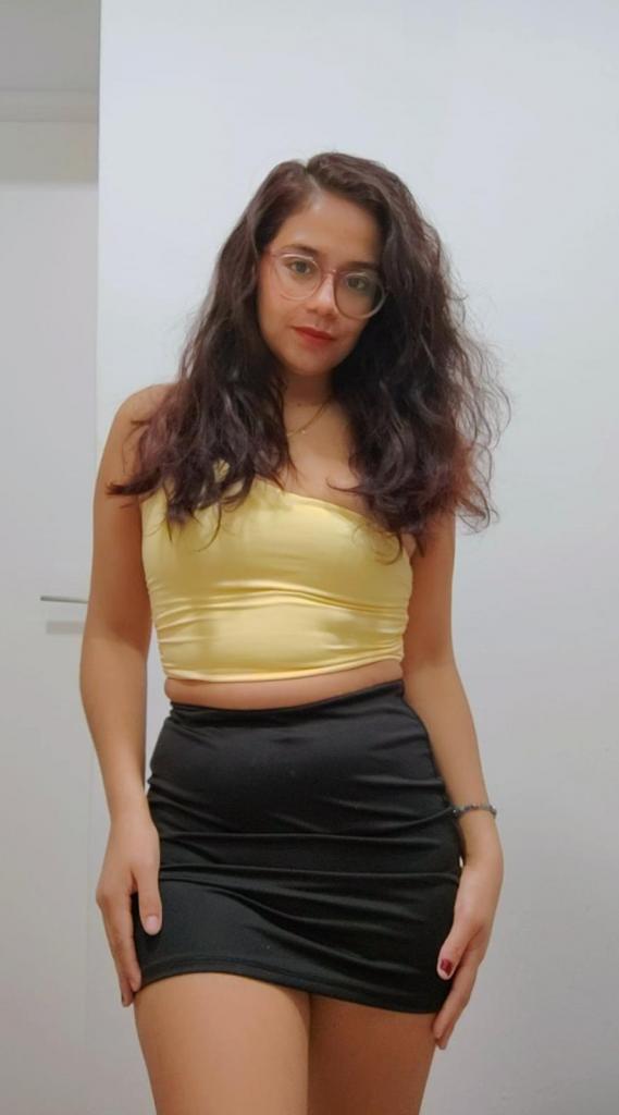 Chica busca chico en Cádiz: 