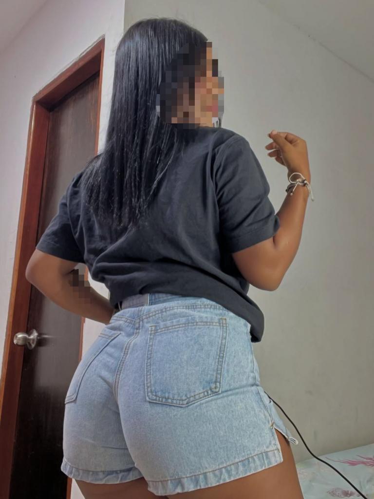 Chica busca chico en Sevilla: 