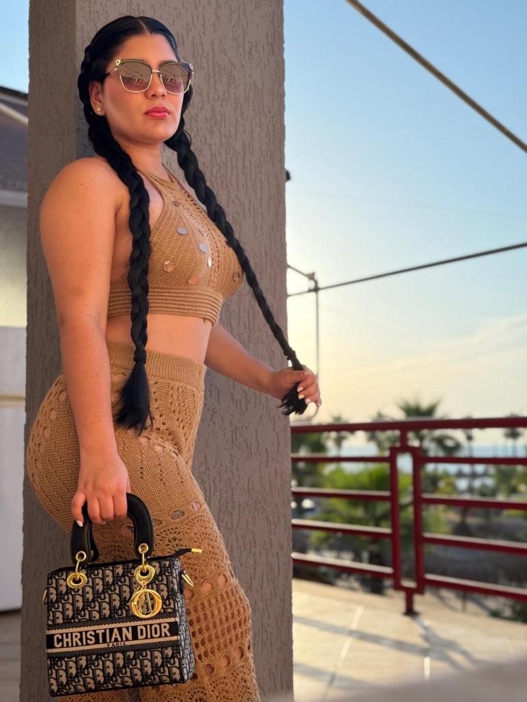 Chica busca chico en Sevilla: 