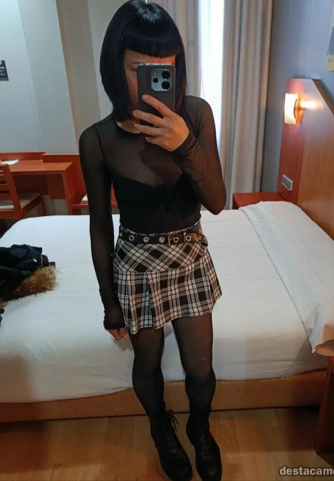Chica busca chico en Asturias: 