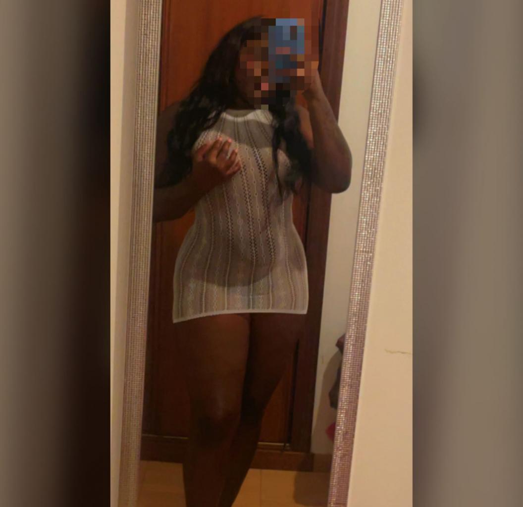 Chica busca chico en La Coruña: 
