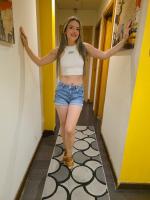 676463299: Chica busca chico en Pontevedra