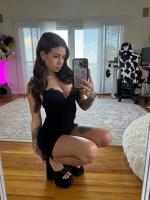 604357237: Chica busca chico en Sevilla