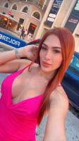 645579873: Chica busca chico en Barcelona