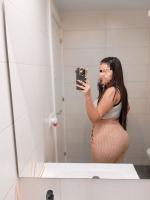 642390645: Chica busca chico en Barcelona