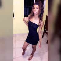 605553574: Chica busca chico en La Coruña