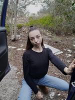 614674390: Chica busca chico en Málaga