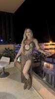 647945877: Chica busca chico en Navarra