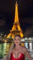 647945877: Chica busca chico en Navarra