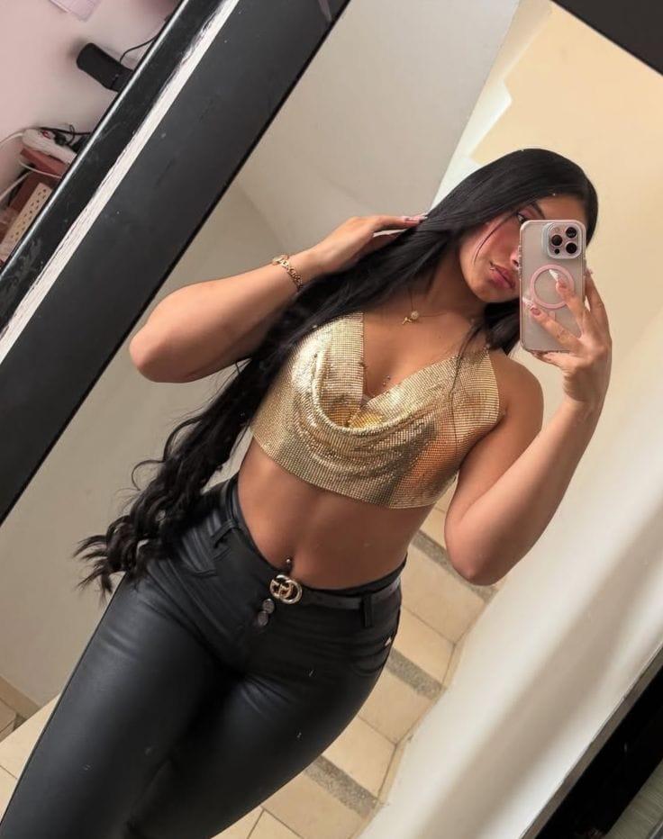 Chica busca chico en Granada: 