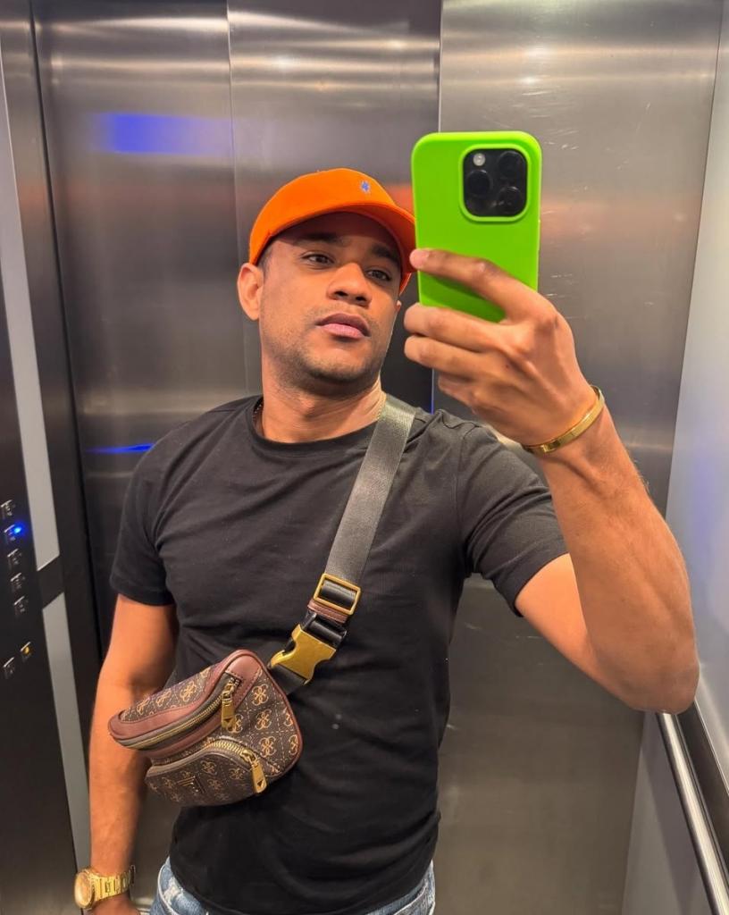 Chico busca chica en Zaragoza: 