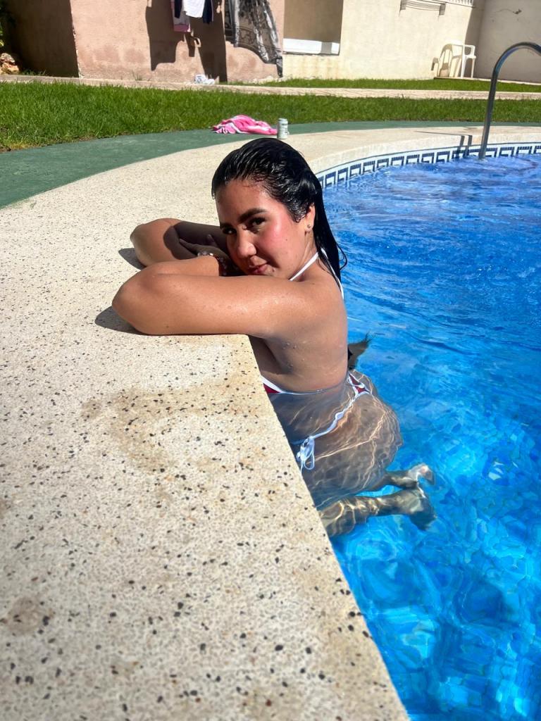 Chica busca chico en Alicante: 