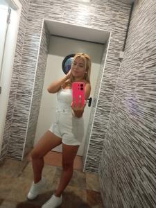 Chica busca chico en Valencia: 
