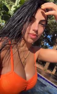 Chica busca chico en Granada: 