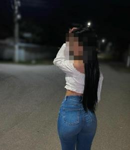 Chica busca chico en Sevilla: 