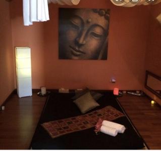 681250831: Chico busca chica en Barcelona