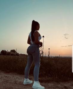 Chica busca chico en Madrid: 