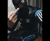 681250831: Chico busca chica en Barcelona